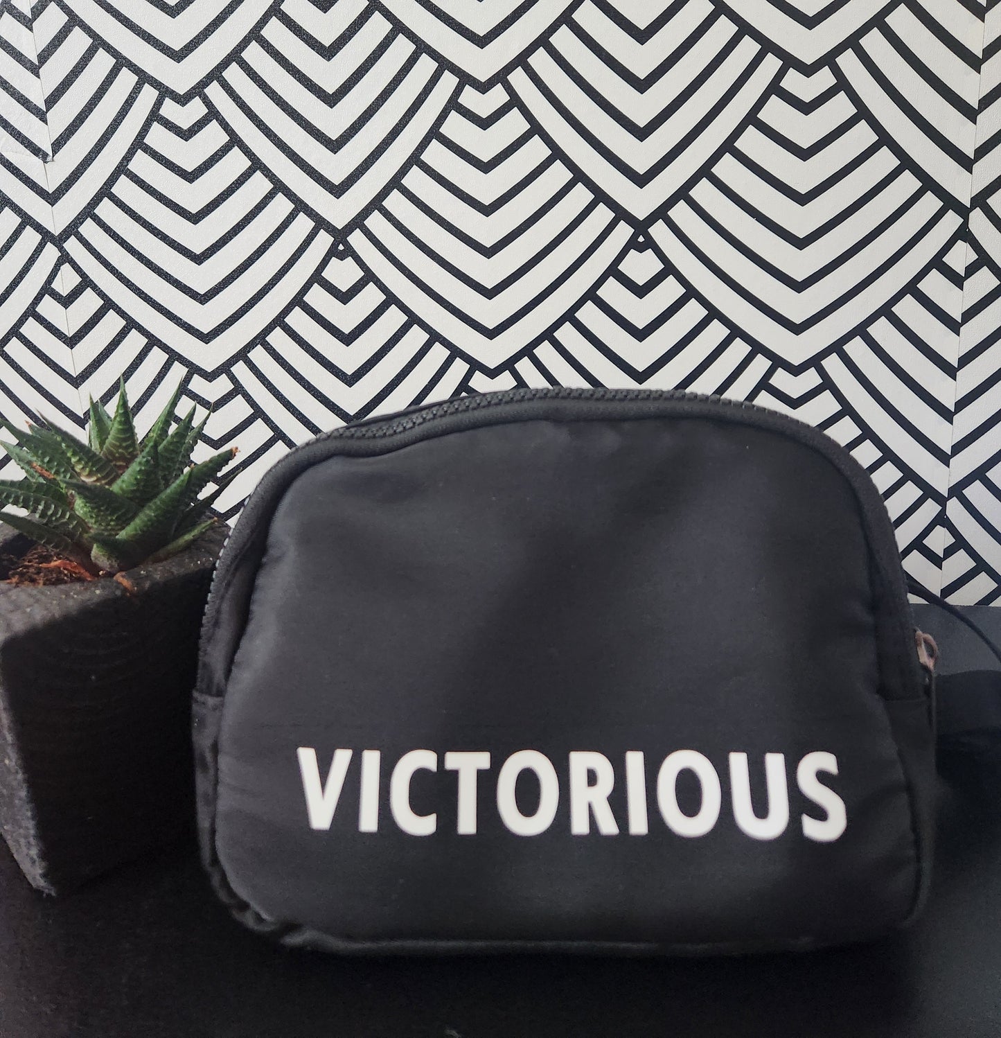 Victorious Cross Body Bag